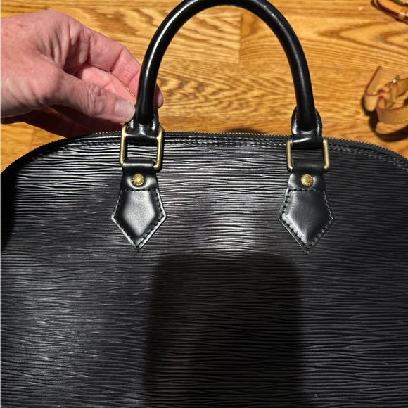 Louis Vuitton Epi Alma PM • Black Leather Satchel • Authentic Designer Bag - Picture 8 of 12